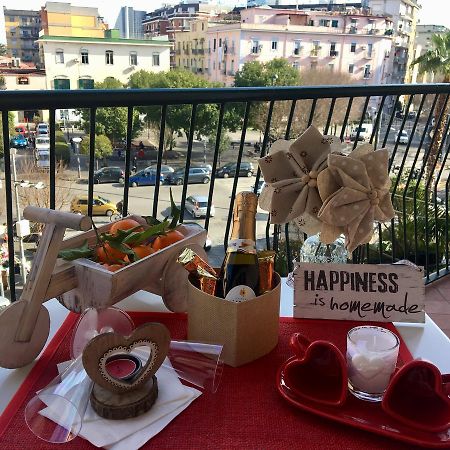 Holiday Garibaldi Napoli Bed & Breakfast Екстериор снимка
